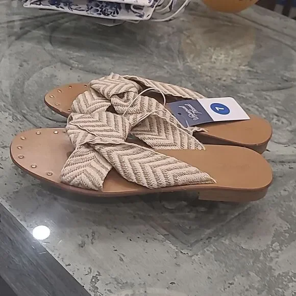 𝅺universal Thread Slippers 7 New - Picture 4 of 6